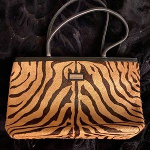 Zebra purse